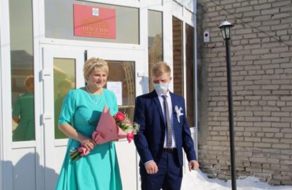 Путин помог сыграть свадьбу трактористу из Чанов