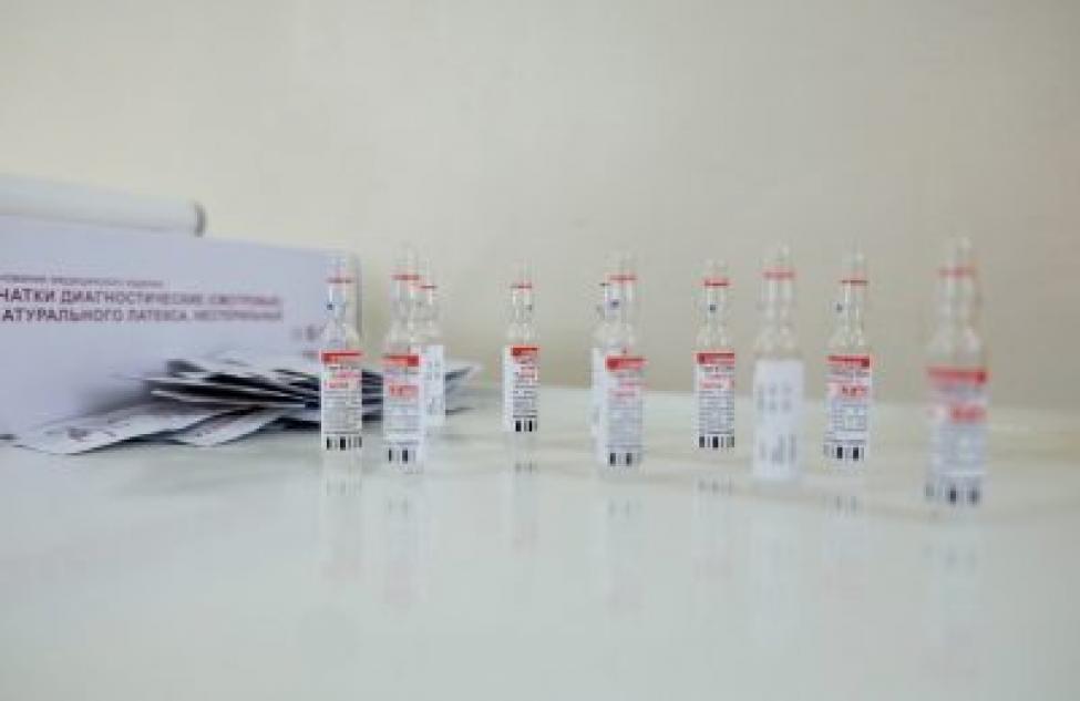 43,5 тысячи доз вакцины «Спутник V» поступили в НСО