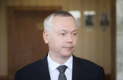 Андрей Травников подтвердил повышение зарплат бюджетникам с 1 июля 2022