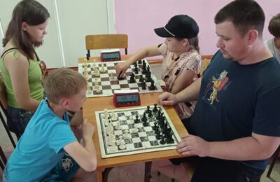 В Коб-Кордоне прошел турнир по шахматам