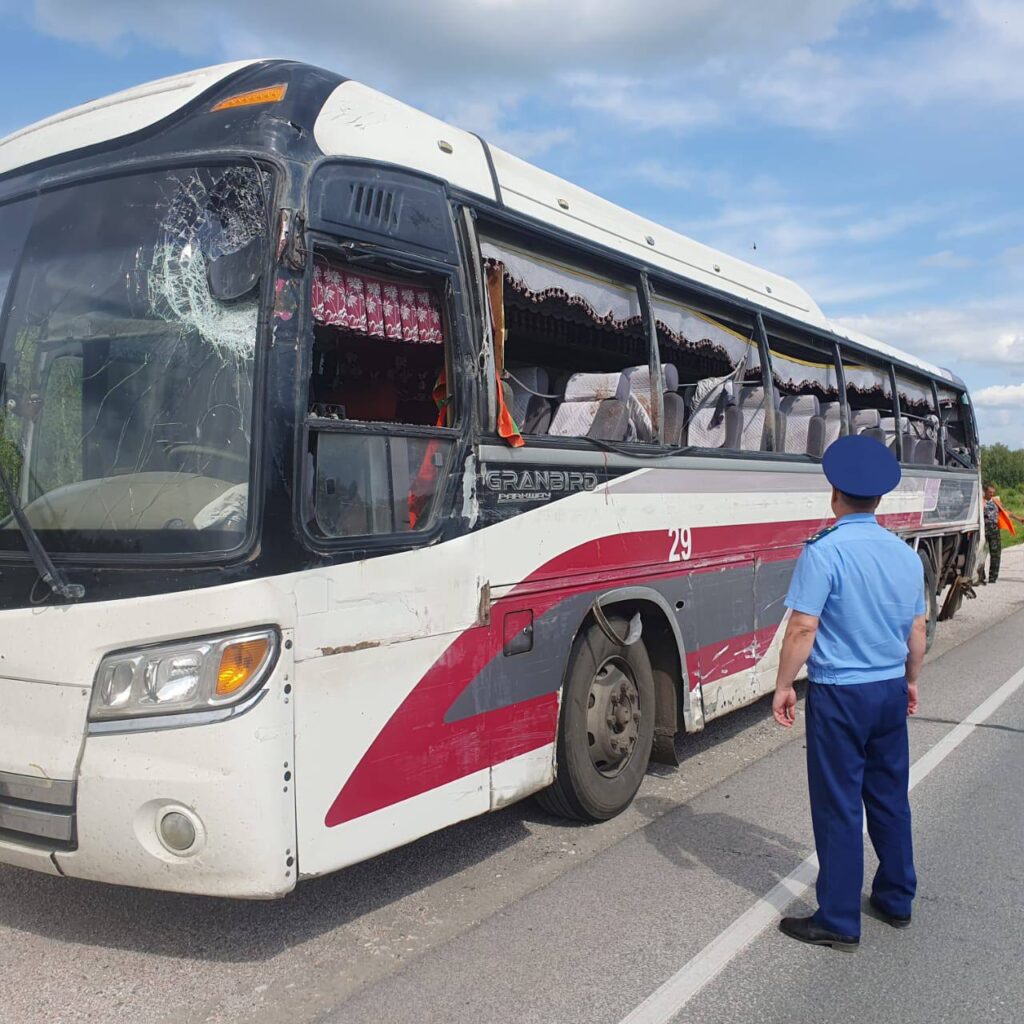 Фото дтп автобуса и грузовика