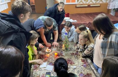 Крещенские посиделки прошли для старшеклассников села Верх-Красноярка