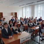 ЕГЭ по математике сдали более 13 тысяч выпускников в Новосибирской области