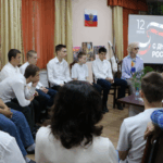 Герои СВО обсуждают с молодежью вопросы защиты Родины и воспитания мужества