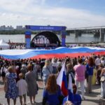 В Новосибирской области отметили День государственного флага