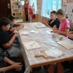 Дети в Чувашах учились печь булочки из слоеного теста