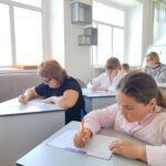 Семейный тотальный диктант прошел в Северной средней школе