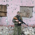 Доброволец из Новосибирска после возвращения с СВО работает в системе молодёжной политики