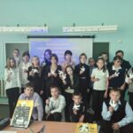 Акцию «Белый голубь против террора» провели в Северной средней школе