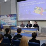 Распознавать дипфейки научили новосибирских школьников