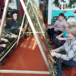 Маскировочные сети для военнослужащих плетут в Новотроицке