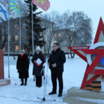 В Венгерово открылся памятный знак, посвященный участникам СВО