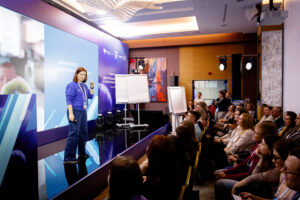 Тренеры по бережливому производству из Новосибирска подтвердили свои компетенции