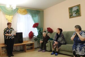 Важность сохранения культурного многообразия обсудили на встрече в доме престарелых