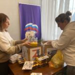 Поэтический сборник отправили военнослужащим СВО из Северного