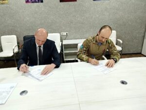 Филиал фонда «Защитники Отечества» вручил автомобили с ручным управлением