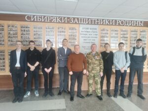 Ветеран СВО рассказал о воинском долге студентам политехнического колледжа