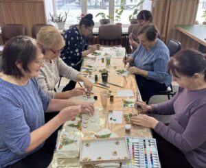 Брелоки-обереги переданы военнослужащим на СВО из Верх-Красноярки