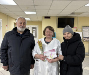 В Северном округе поздравляют женщин, чьи сыновья служат в армии