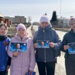 Улыбнуться как Гагарин предлагали жителям Северного