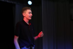 Олег Бузюргин вошел в число победителей межрегионального конкурса «Ворона и лисица»