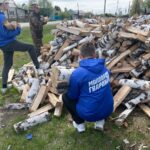 Молодогвардейцы Северного округа оказали помощь семье участника СВО