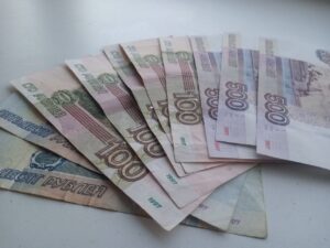 Трудовые гарантии: как избежать серых схем при выплате зарплаты