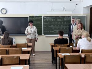 В Новосибирской области в 2026 году ОГЭ пройдёт в привычном формате с четырьмя предметами