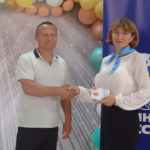 Золотой знак ГТО вручен Татьяне Бузюргиной из Северного