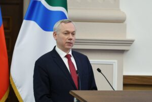 Андрей Травников стабильно остается в десятке лидеров рейтинга губернаторов России