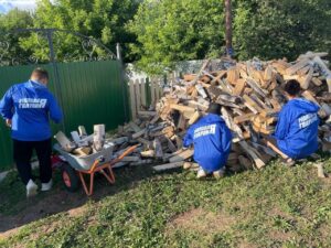 Помощь ветерану СВО: как молодёжь Северного округа выразила свою благодарность