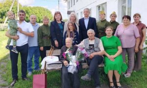Участнику Великой Отечественной войны Ивану Ивановичу Карпову из Куйбышева исполнилось 100 лет