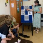 О семейных реликвиях и традициях говорили с детьми в КЦСОН в Северном