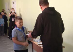Второклассники Северной средней школы получили знаки ГТО