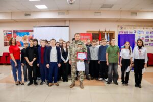 Ветеран боевых действий Станислав Копытов встретился со школьниками в Северном